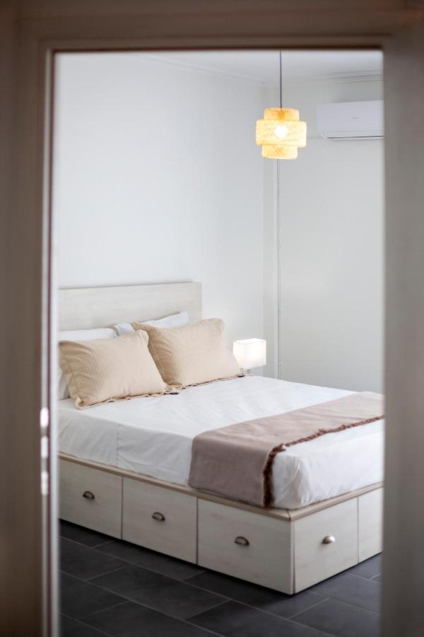 Apartament Silk Mill Metaxourgeio, Athens Centre Zewnętrze zdjęcie