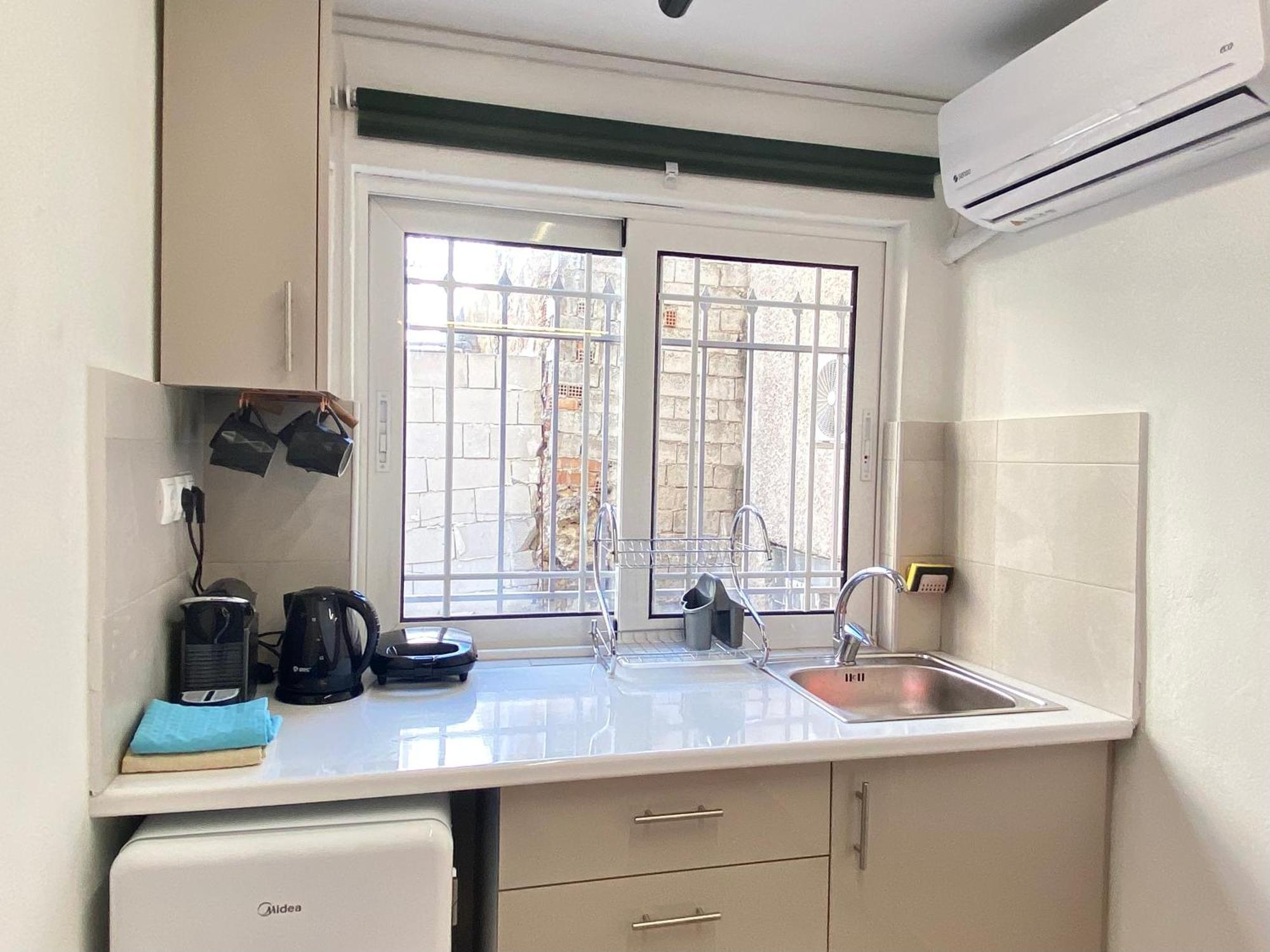 Apartament Silk Mill Metaxourgeio, Athens Centre Zewnętrze zdjęcie