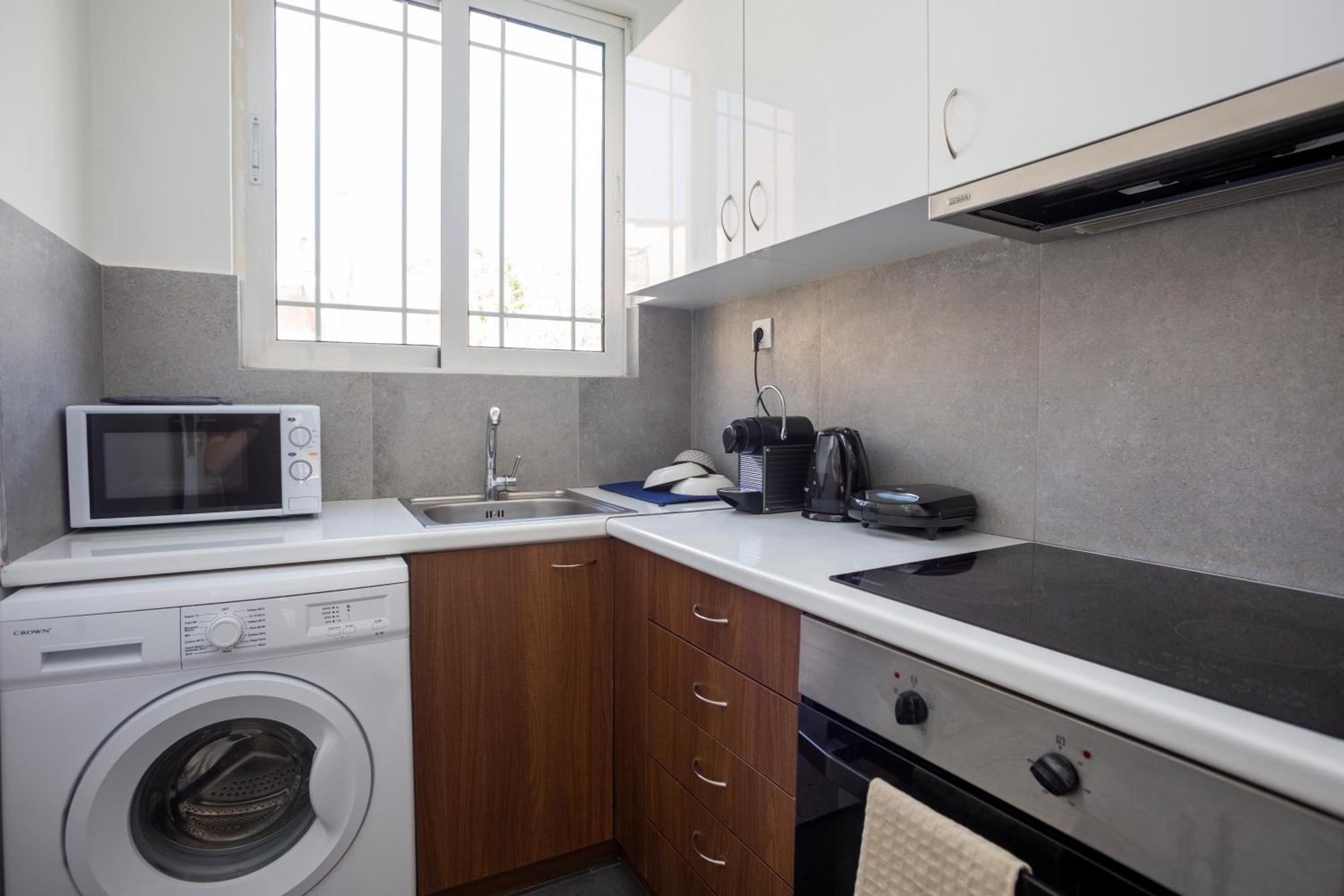 Apartament Silk Mill Metaxourgeio, Athens Centre Zewnętrze zdjęcie